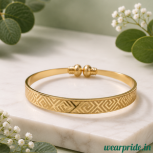 Gold-diamond-shaped-design-bangle