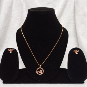 Round shape pink stone bird pendant set