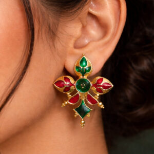 Gold-Plated Enamel Earring Elegant Dazzling Design for Stylish Women Wear