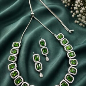 Vintage-inspired American diamond necklace set for bridesmaids