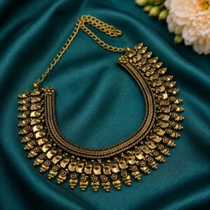 Gold Plated Choker Necklace Elegant Traditional Design for Weddings Wear