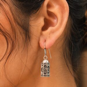 Vintage Design Silver Earring Traditional Jewelry for Weddings, & Party Wear