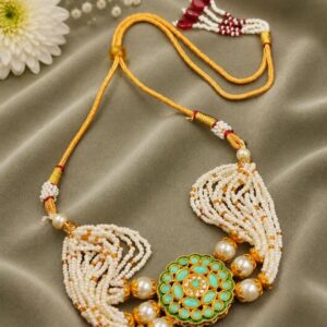 Floral Kundan Necklace Traditional Jewelry for Stylish Look